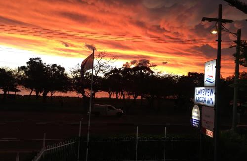 Belmont South Hotel | Lakeview Motor Inn