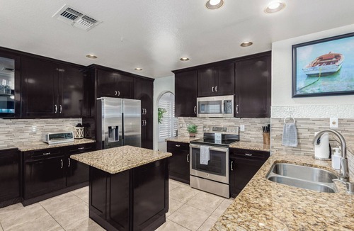 Arrowhead Lakes House | Lakeview: NEW Retreat with Dock and Backyard Lake Views!