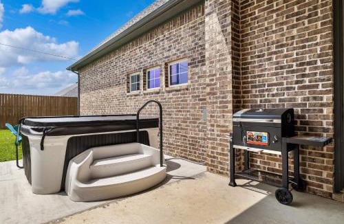 Lakewood Village House | Lakeview Oasis Home with Spa