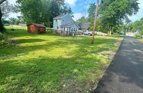 Wilson House | Lakeview Ontario Cottage