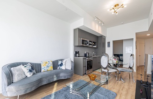 King West Village Apartment | Lakeview Penthouse