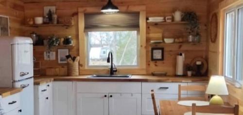 Sheffield House | Lakeview Property on Indian Lake NB Canada