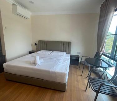 Temerloh House | Lakeview Resort