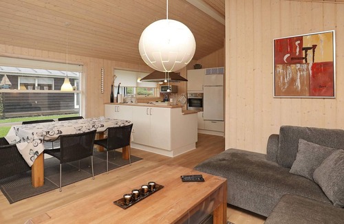 Dageløkke House | Lakeview Retreat in Dagelokke