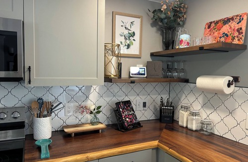 Harrison House | Lakeview Retreat