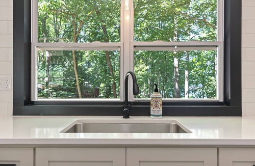 Blue Water House | Lakeview Retreat!
