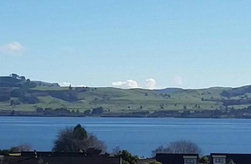 Richmond Heights Apartment | Lakeview's On Richmond