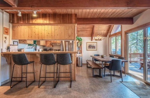 Kings Beach Cabin | Lakeview Serenity Cottage