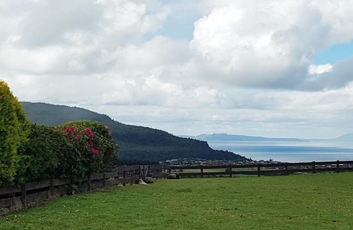 Omori Apartment | Lakeview Studio Cabin