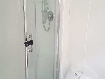 Omori Apartment | Lakeview Studio Cabin