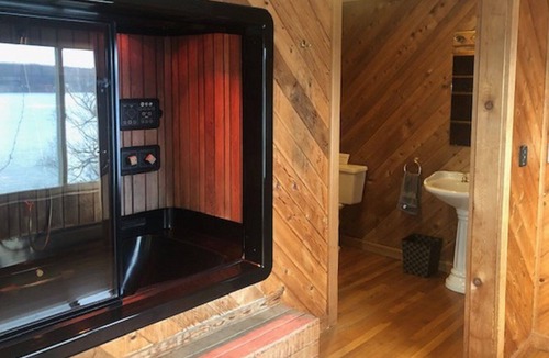 Northwest Ithaca Apartment | Lakeview