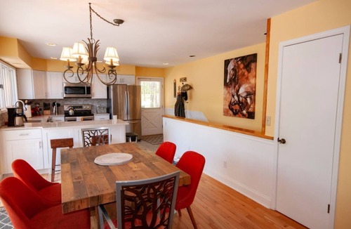 Young Harris Cabin | Lakeview Vista