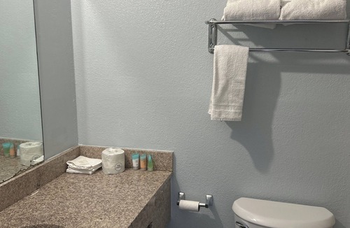 Lake St Louis Hotel | LAKEVIEWINN