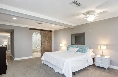Rough Hollow Condo | LAKEWAY LIVING