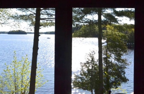 Rideau Lakes Ski Chalet | Lakewood | Private Log Cabin on Opinicon Lake