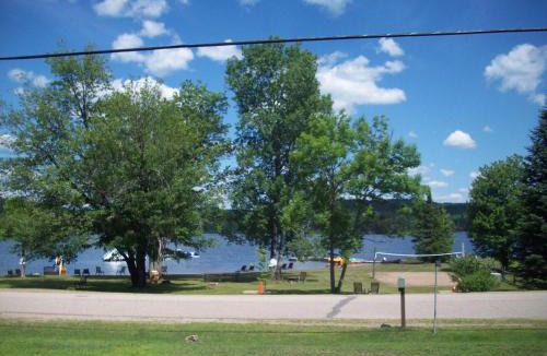 Algonquin Highlands Resort | Lakewoods Cottage