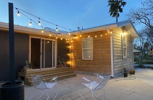 Southside House | #LaMariposaSanAntonio - 5 min to Downtown! Urban Charm!
