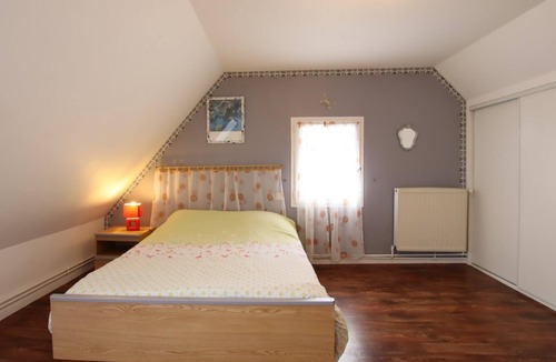 Buros House | LAMAYRE - BUROS - Gîte