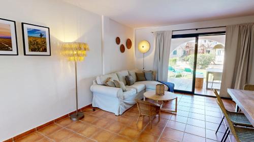 El Perello House | Lamb's Ears