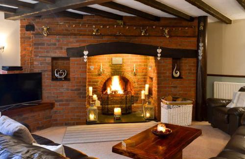 Addlethorpe House | Lambourne House - Ukc2831