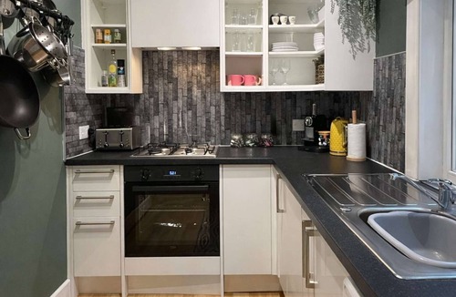 Inverness City Centre House | Lamont Cottage, Inverness