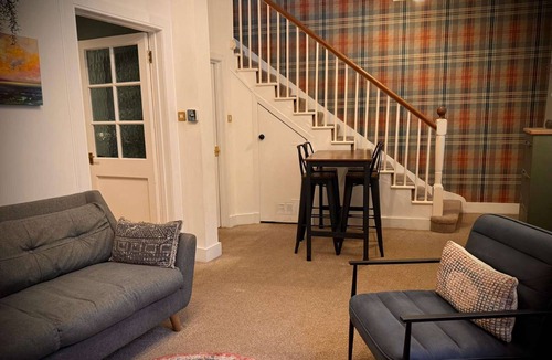 Inverness City Centre House | Lamont Cottage, Inverness