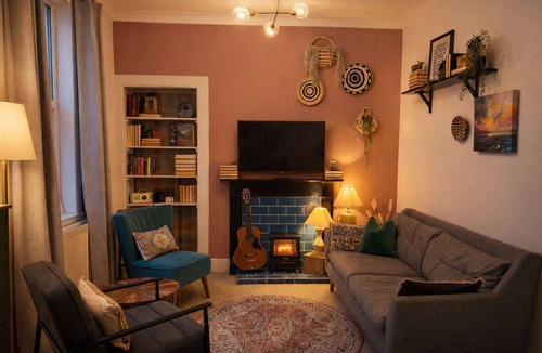 Inverness City Centre House | Lamont Cottage, Inverness