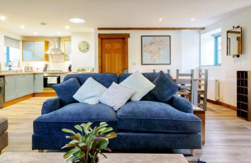 Falmouth House | Lamorna