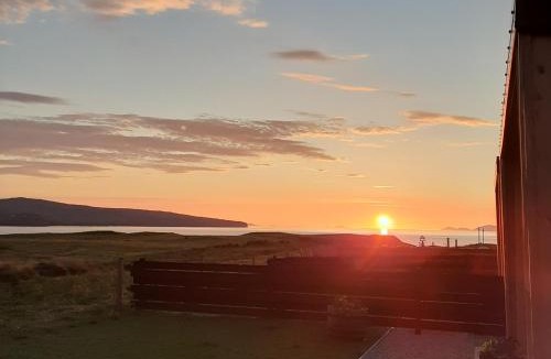 Waternish House | Lampay Chalets