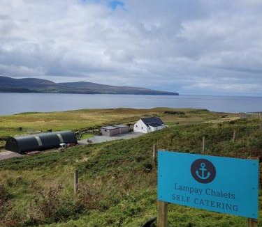 Waternish House | Lampay Chalets