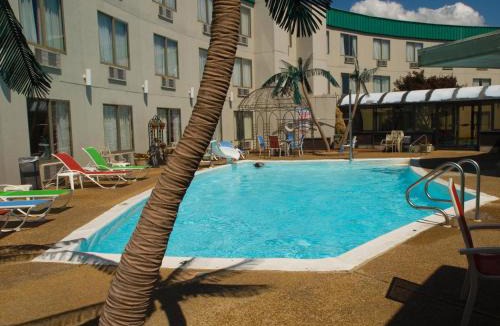 Springfield Hotel | Lamplighter Inn-South