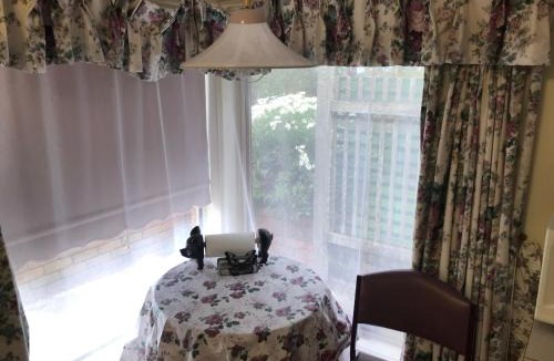 Allansford House | Lanaud Farm Stay