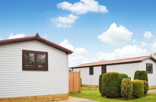 Fangfoss Cottage | Lanburnum Lodge - UK47076