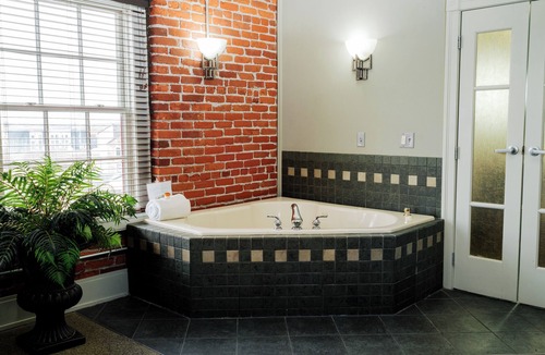 Lancaster Hotel | Lancaster Arts Hotel