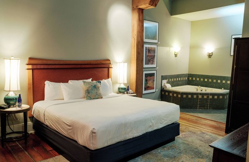 Lancaster Hotel | Lancaster Arts Hotel