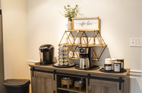 Strasburg Cottage | Lancaster County Cottage NO PETS!