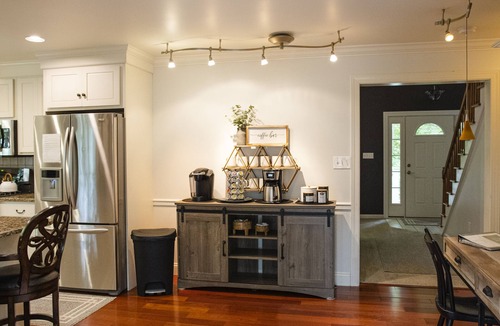 Strasburg Cottage | Lancaster County Cottage NO PETS!