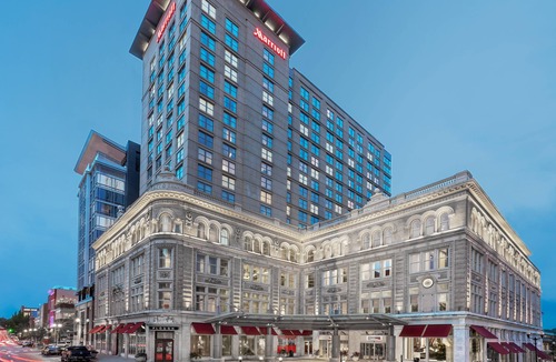 Lancaster Hotel | Lancaster Marriott at Penn Square