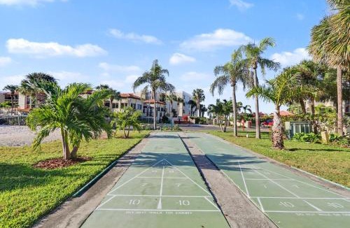 Sunset Beach House | Land's End 10-304 Beach Front - Premier