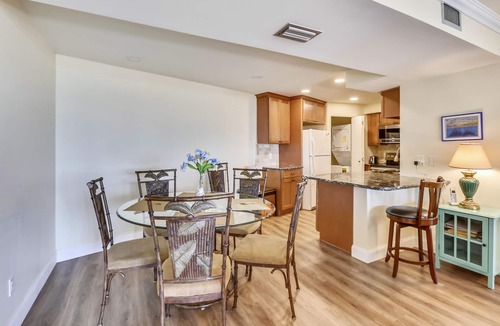 Sunset Beach Condo | Land's End 405 building 1 GORGEOUS updates|TOP floor with GULF views!