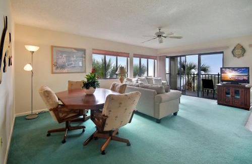 Sunset Beach House | Land's End 6-301 Beach Front