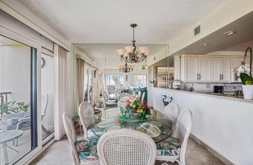 Sunset Beach House | Land's End 9-201 Beach Front - Premier