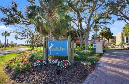 Sunset Beach House | Land's End 9-304 Beach Front - Premier