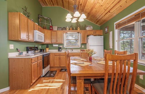 Marble Cabin | Land's End - Marble NC