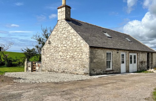 Newton Stewart Cottage | Landberrick Farm Bothy