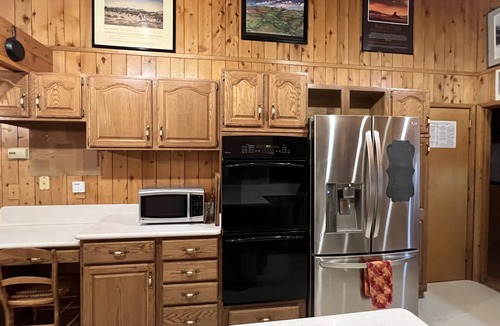 Lander House | Lander Retreat - Gather overlooking downtown and the Wind River Mountains