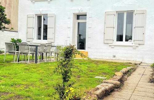 Penmarch House | LANDES HOLIDAY HOME