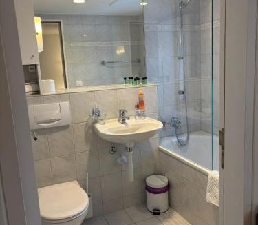 Castrisch Hotel | Landgasthof zum Glenner