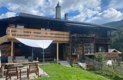 Frauenkirch Apartment | Landhauszauber Chumma 136m2