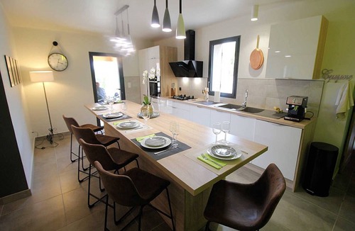 Orgnac-l'Aven House | Landhouse with air/cond, no opposite, pool, in Orgnac-L'Aven, Ardèche.